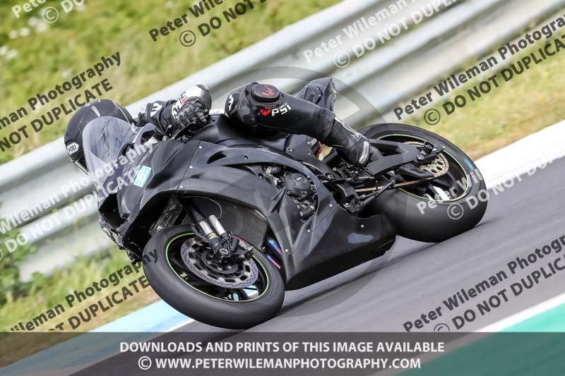 estoril;event digital images;motorbikes;no limits;peter wileman photography;portugal;trackday;trackday digital images